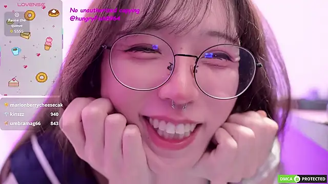 crocodile8964 online show from March 12, 2:33 pm