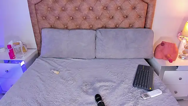 Mandyy1  online show from March 1, 7:36 am