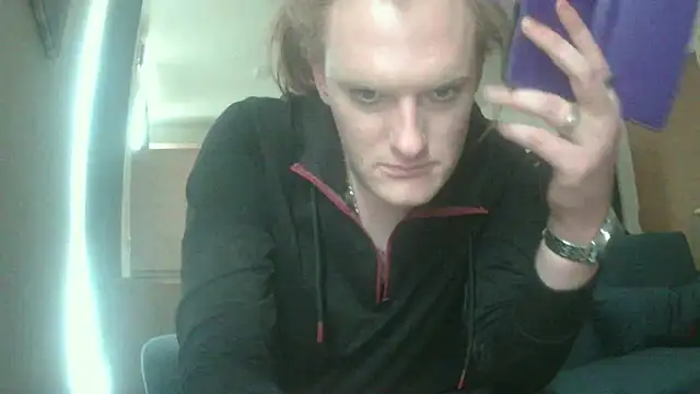 avamaxwell online show from May 1, 1:37 pm