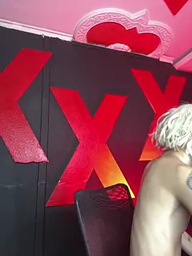 abrilbigcock online show from April 3, 11:24 pm