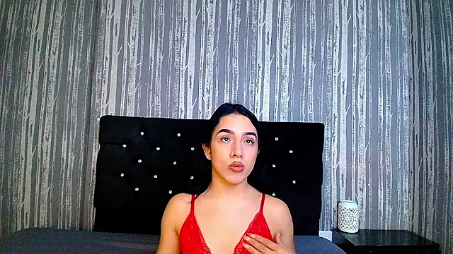 Alicee Moonn online show from March 17, 8:22 pm