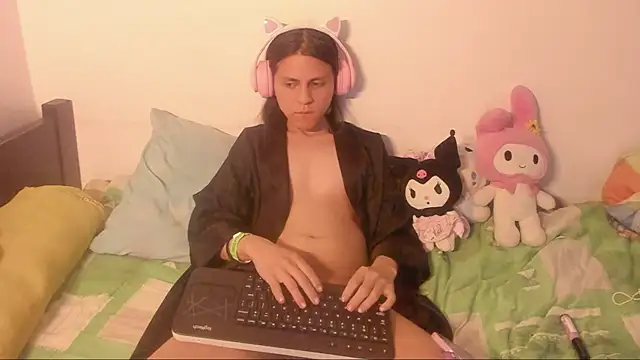 Petite-Goth online show from January 11, 2:40 am