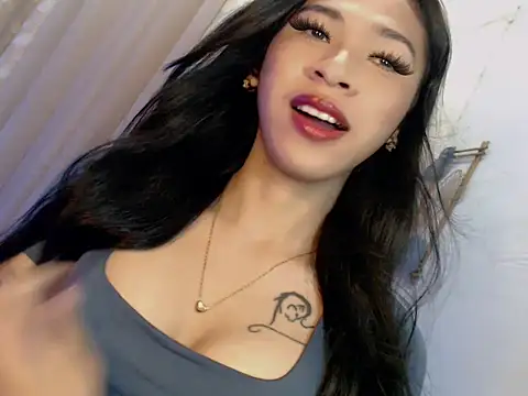 Annaloula online show from May 4, 4:34 pm