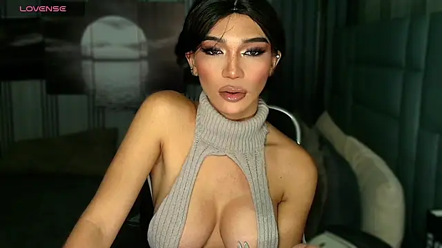 Huntress xxx online show from May 24, 5:15 am