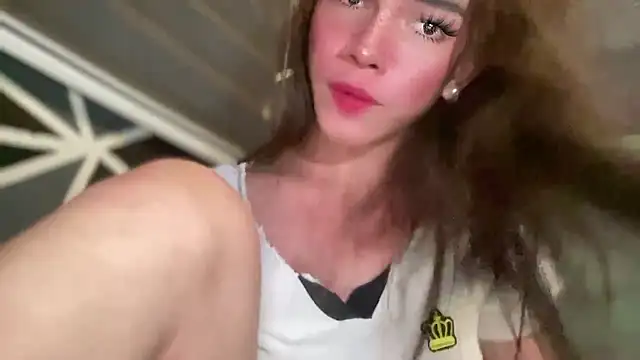 Misselliefayexxx online show from November 13, 4:14 pm