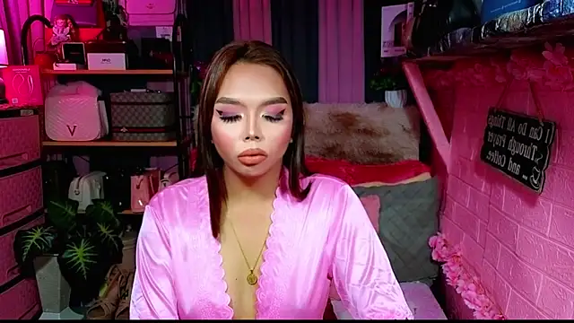 MoniqueCeleste online show from October 28, 1:58 am