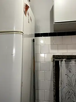 Isabelaa  online show from November 2, 5:00 pm