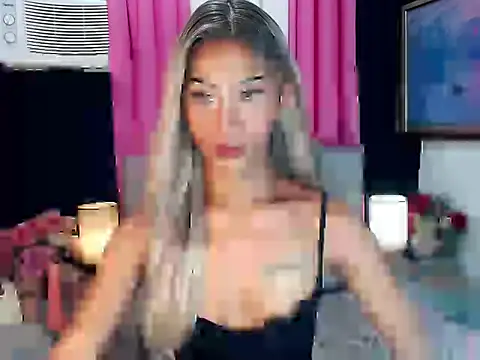 sassylatina online show from March 21, 6:24 pm