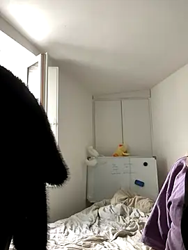 ClementineLapine online show from September 30, 3:34 pm