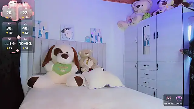 baby cleo online show from October 31, 11:02 pm