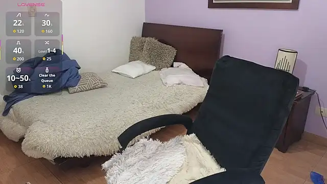 mirandahabach333 online show from March 19, 10:21 pm