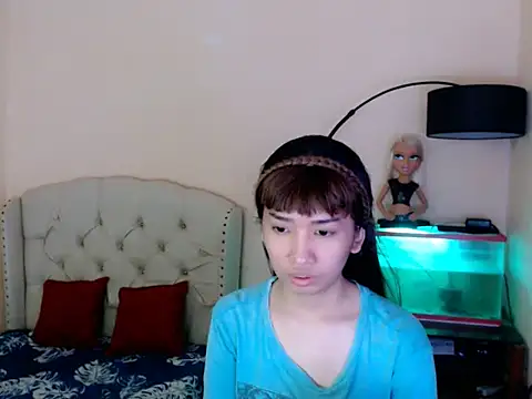 ShantalFoxxy  online show from March 8, 2:04 am