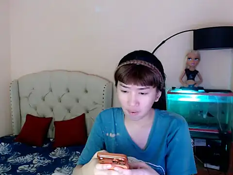 ShantalFoxxy  online show from April 3, 12:53 am