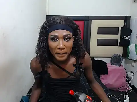 Lsnickykhanyile online show from February 24, 8:02 pm