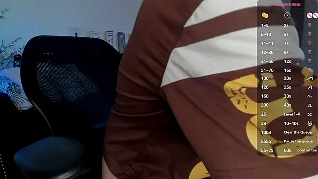 tyler jones  online show from March 15, 4:48 am