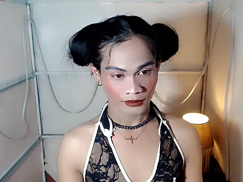 bellalot online show from March 28, 12:18 pm
