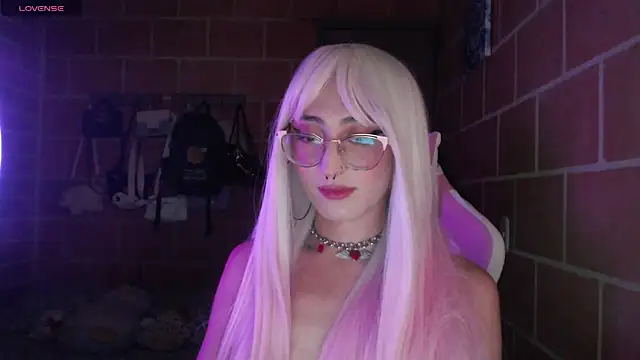 Andrea camilaaa online show from August 6, 11:12 pm