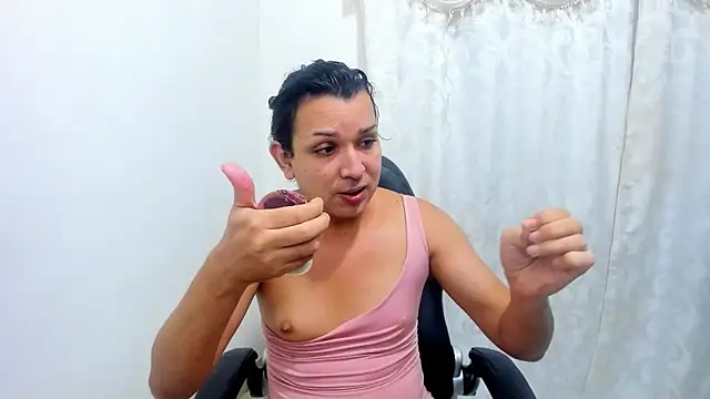 miss bigcockts online show from September 22, 10:31 am