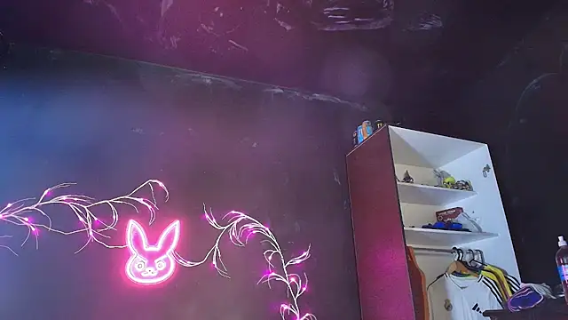 noahxtar online show from December 16, 11:10 pm