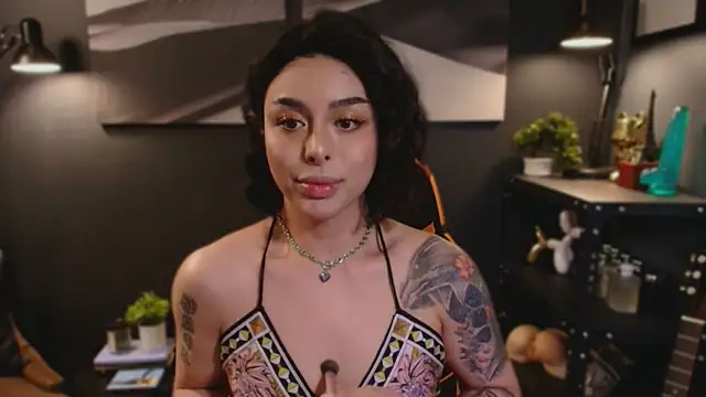 LUNACOCKSLAYER online show from October 11, 1:52 am