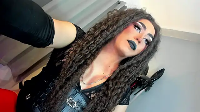 MagnaCumLoader17 online show from November 30, 12:02 am