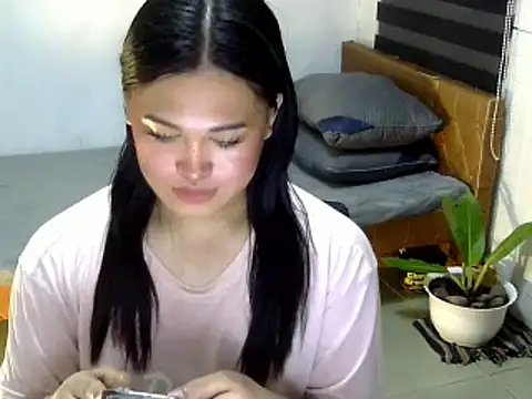 Snapshot of Annierose_ts chatting on September 22, 5:18 pm Annierose ts online show from September 22, 5:18 pm