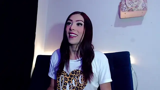 Megan Gil  online show from June 6, 1:34 am