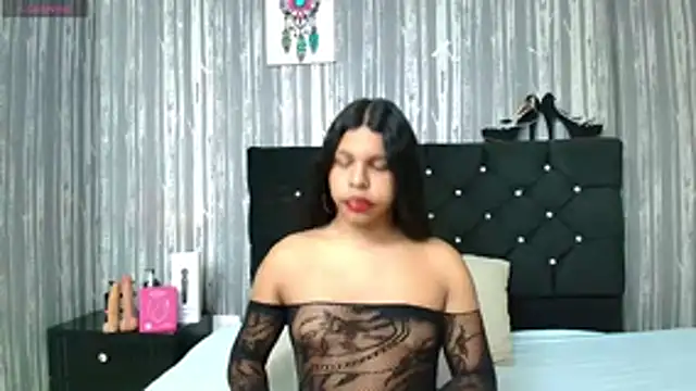 Snapshot of Hailey_johnsonn chatting on October 28, 12:58 pm Hailey johnsonn online show from October 28, 12:58 pm