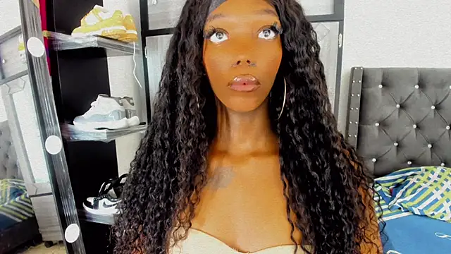 Sara hot12112 online show from November 14, 8:44 am