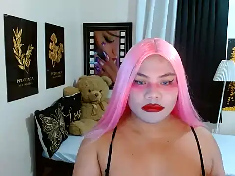 TSbrianaHugeCock online show from March 10, 1:47 pm