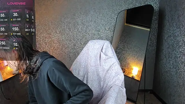 Anjela Botton online show from April 2, 6:17 pm