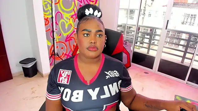  EvaRouse online show from November 15, 3:32 pm