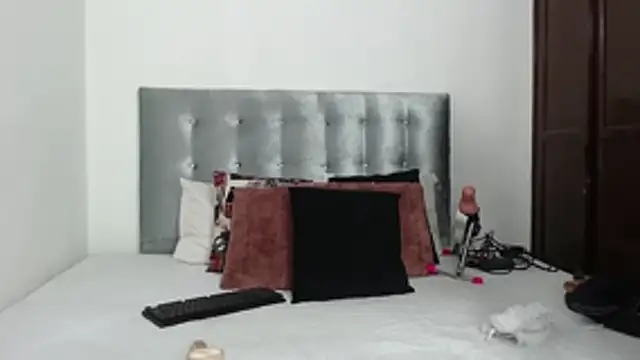 DaiishaWolf online show from January 8, 7:07 pm