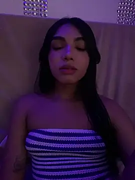 VeronicaSaenzx online show from February 6, 10:15 pm