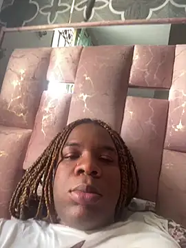 LicyEvans1 online show from March 11, 9:30 pm