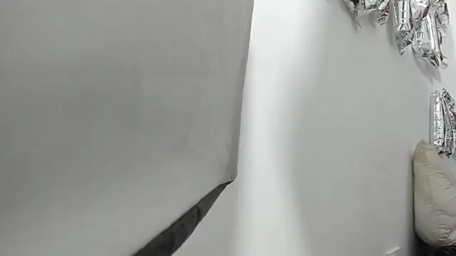 Rihanna hotx online show from March 9, 2:59 am