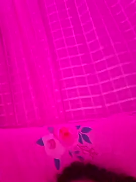 luluzinhax online show from February 22, 9:28 pm