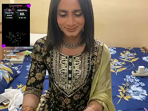 LuvLayla online show from April 13, 8:46 pm