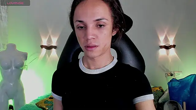 Cristal Gem1 online show from March 8, 6:00 pm