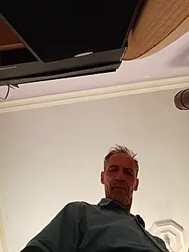 Meliwem12 online show from June 3, 8:48 am