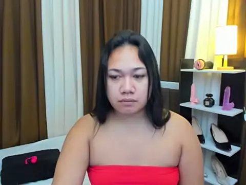 TsUncutKaren online show from October 30, 12:09 am