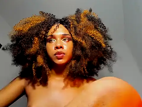 calliedemon  online show from April 8, 12:23 am