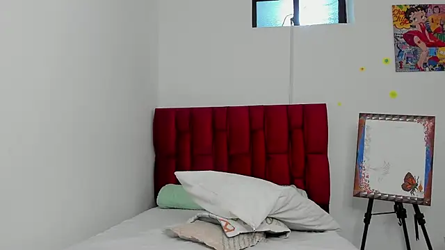 berenicelV online show from October 30, 12:09 am