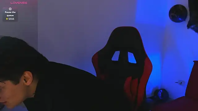 PeytonBox online show from October 29, 12:36 pm