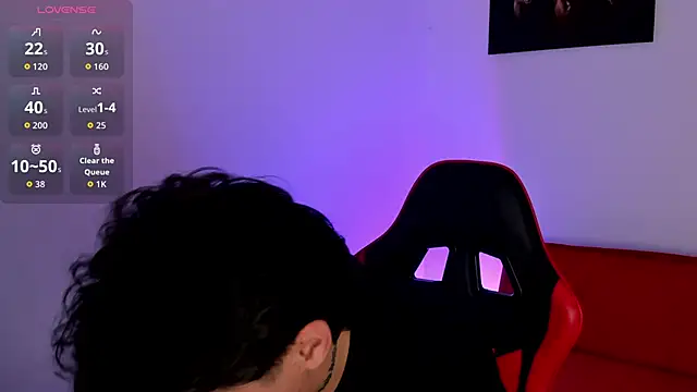 PeytonBox online show from November 18, 11:32 am