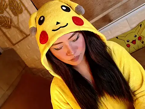 yourdevilsweettsx online show from February 28, 12:45 pm