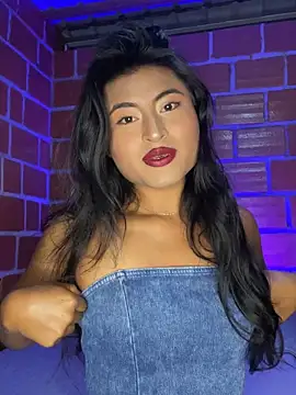 Michelle Narvaez online show from March 4, 1:12 am