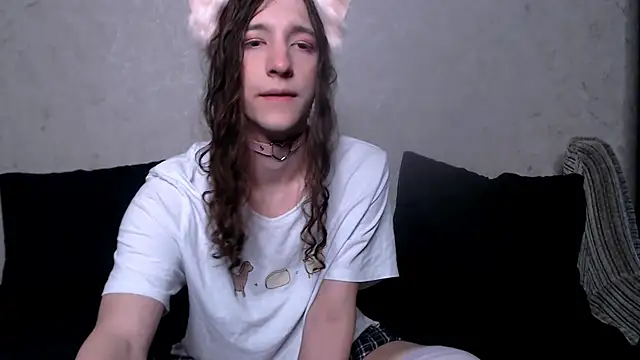 SilverMuse  online show from September 26, 2:19 am