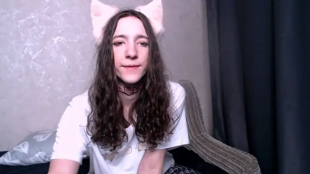 SilverMuse  online show from September 27, 3:26 am