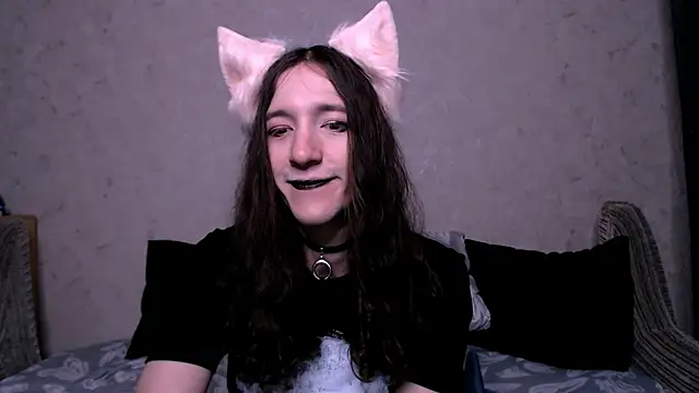 SilverMuse  online show from October 2, 2:12 am